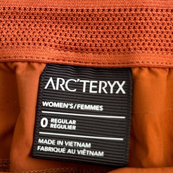 ARC'TERYX AESTAS SHORT 5.5" WOMEN'S SIZE 0 - SOLD - Picture 11 of 12